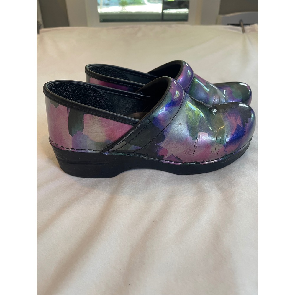 Dansko Professional Clogs Iridescent Watercolor Patent Leather Purple Blue 40